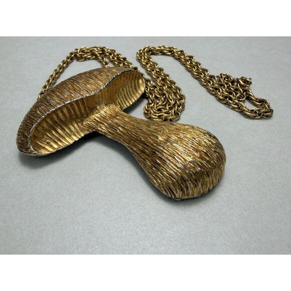 Vintage Gold Tone Mushroom Statement Pendant Necklace Unsigned MCM - Picture 5 of 7